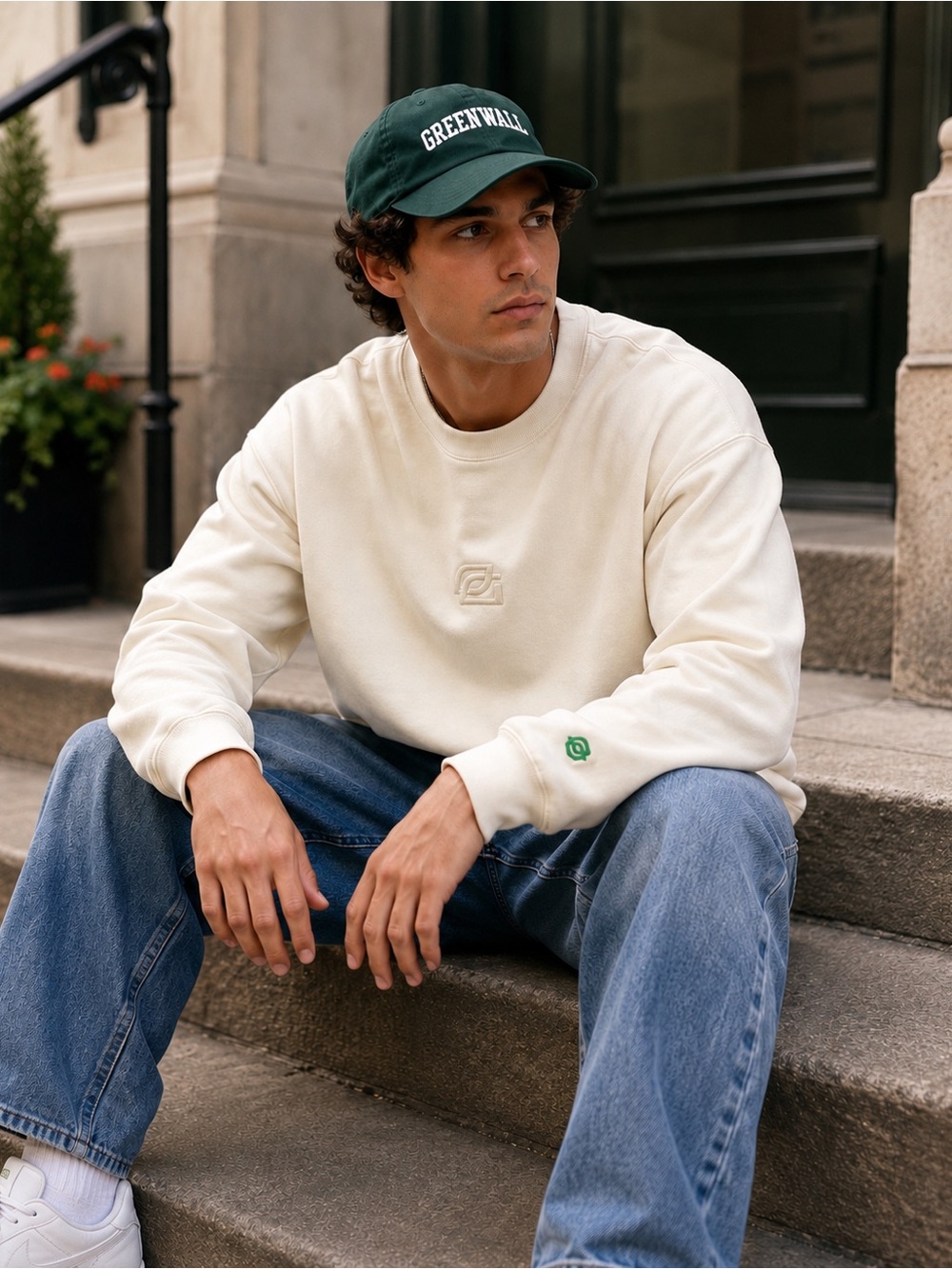 OpTic Gaming Greenwall Cream Embroidered Crewneck Sweatshirt Men’s L
